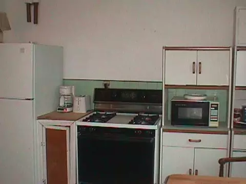 1064 Raymond St, Schenectady, NY 12308 photo 2