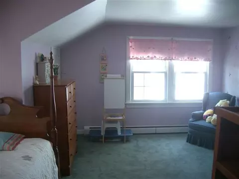 27 Manchester Rd, Schenectady, NY 12304 photo 8