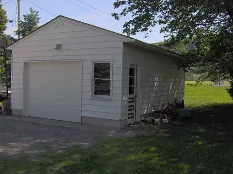 114 Pleasant Ave, Middleburgh, NY 12122 photo 5