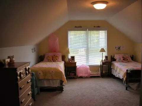 200 Hasgate Dr, Delmar, NY 12054 photo 7