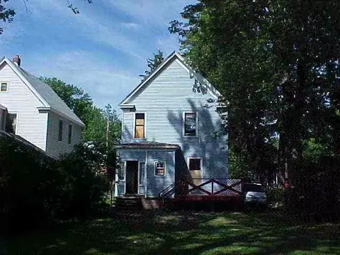 3070 Albany St, Schenectady, NY 12304 photo 2