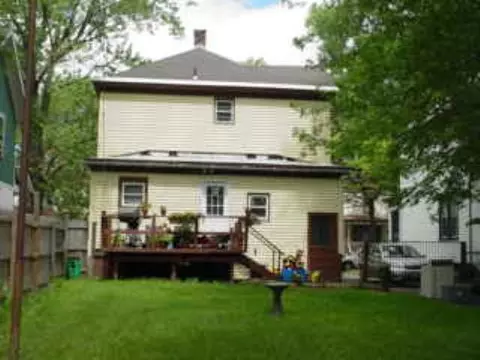 28 Wilson Ave, Schenectady, NY 12304 photo 2