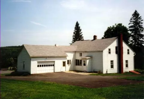 35 Old Rd, East Berne, NY 12059 photo 2