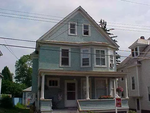 62 Spruce St, Schenectady, NY 12304 photo 1