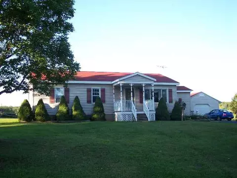 701 Lynk St, Sprakers, NY 12166 photo 1