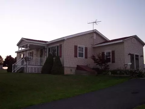 701 Lynk St, Sprakers, NY 12166 photo 11