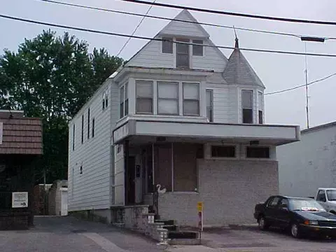 789 State St, Schenectady, NY 12307 photo 1