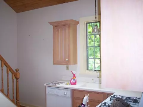 34 Cherry Ave, Delmar, NY 12054 photo 3