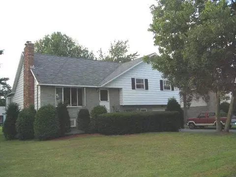 513 Chadwick Rd, Schenectady, NY 12304 photo 1