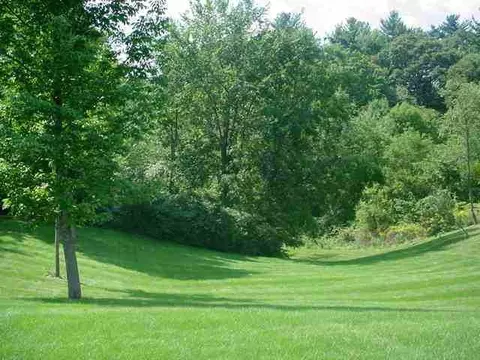 57 Fields End Dr, Glenmont, NY 12077 photo 2