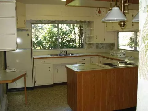 46 Wellington Rd, Delmar, NY 12054 photo 8
