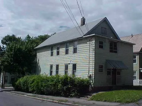 663 Sunset Stsunset St, Schenectady, NY 12303 photo 2