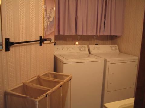 1345 Pleasant St, Schenectady, NY 12303 photo 9