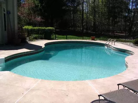 30 Siena Dr, Clifton Park, NY 12065 photo 2