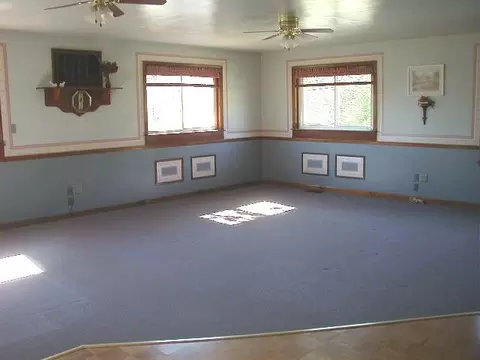 113 Pine St, Cobleskill, NY 12043 photo 3