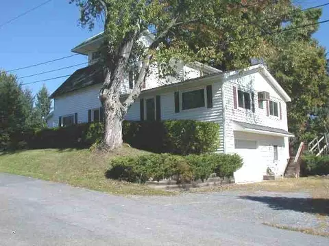 113 Pine St, Cobleskill, NY 12043 photo 1