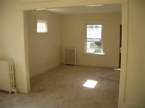1088 Keyes Ave, Schenectady, NY 12309 photo 3