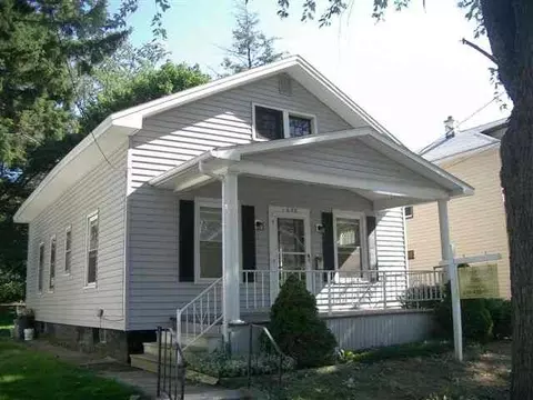 1088 Keyes Ave, Schenectady, NY 12309 photo 1