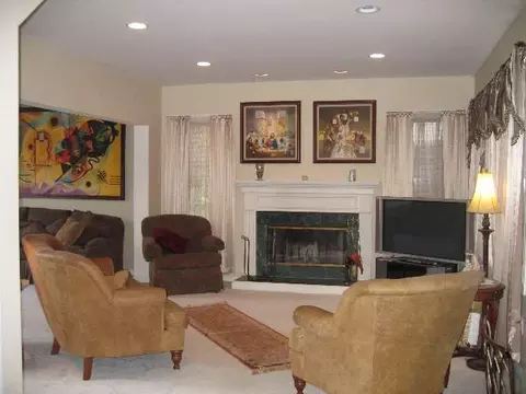 57 Mann Blvd, Clifton Park, NY 12065 photo 5