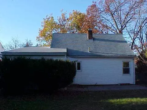 1178 Mcclellan St, Schenectady, NY 12309 photo 2