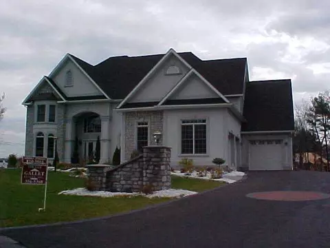 6 Dynamo Ct, Schenectady, NY 12309 photo 1