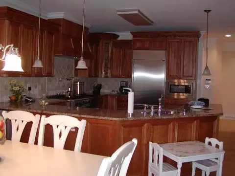 6 Dynamo Ct, Schenectady, NY 12309 photo 4