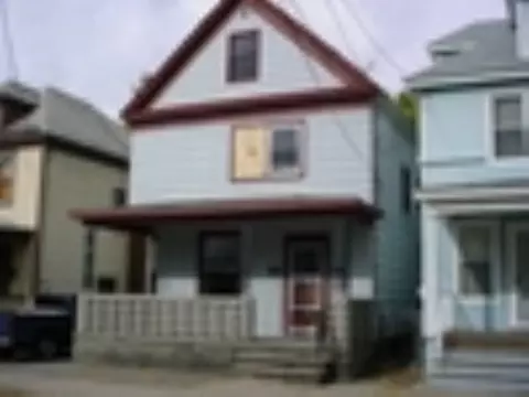 83 Elder St, Schenectady, NY 12304 photo 1