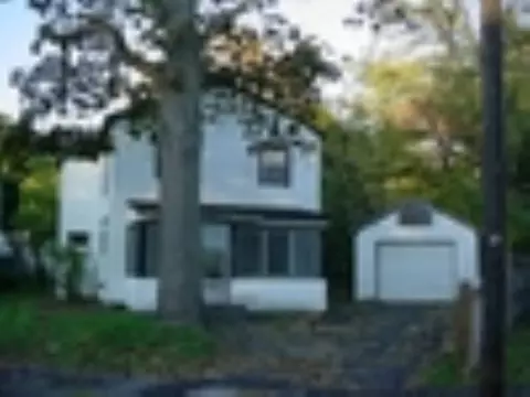 340 Perry St, Schenectady, NY 12306 photo 1