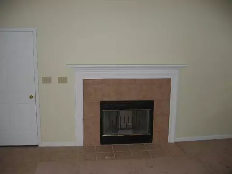 22 Lighthouse Dr, Halfmoon, NY 12188 photo 3