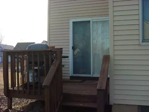 102 Cooks Ct, Clifton Park, NY 12065 photo 3