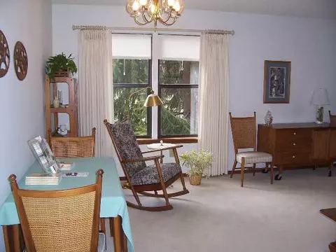 4 Sandhurst Dr, Slingerlands, NY 12159 photo 4
