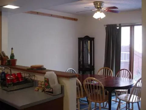 3 Captains Blvd, Halfmoon, NY 12188 photo 4