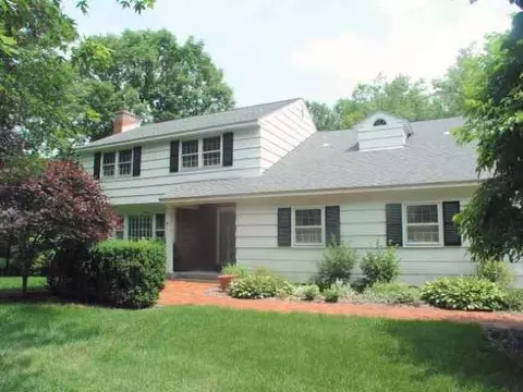 48 Thorndale Rd, Slingerlands, NY 12159 photo 1