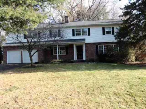32 Thorndale Rd, Slingerlands, NY 12159 photo 1