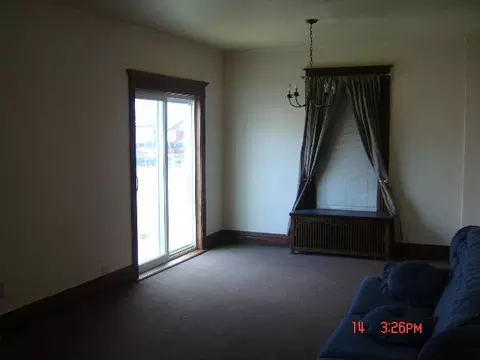 14 Division St, Schenectady, NY 12304 photo 6