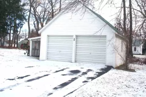 30 Dewitt Ave, Schenectady, NY 12304 photo 3