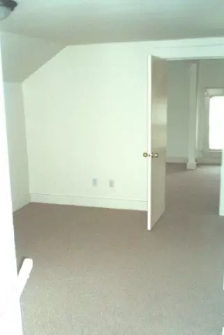 30 Dewitt Ave, Schenectady, NY 12304 photo 8
