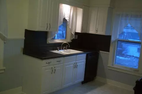 30 Dewitt Ave, Schenectady, NY 12304 photo 9