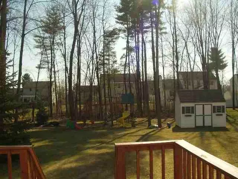 12 Jester Ct, Schenectady, NY 12304 photo 8