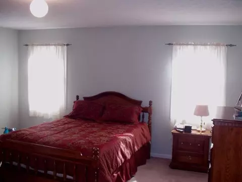 12 Jester Ct, Schenectady, NY 12304 photo 7