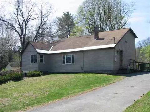 3615 Lower Gregg Rd, Schenectady, NY 12306 photo 3