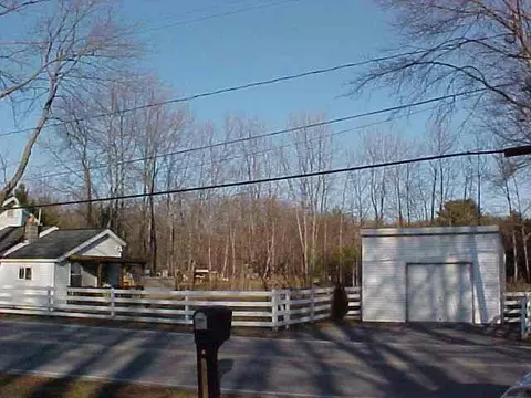 39 Dunsbach Rd, Halfmoon, NY 12065 photo 5