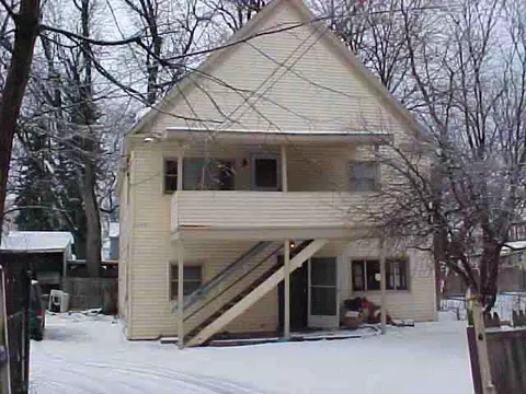 79 Mcclellan St, Schenectady, NY 12304 photo 2