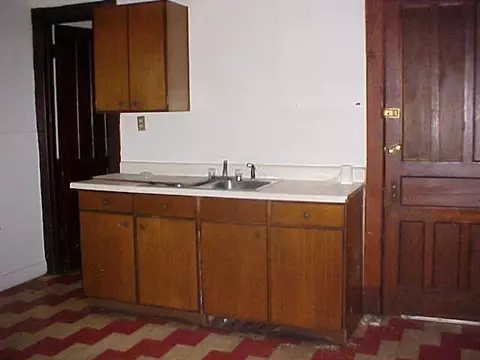 79 Mcclellan St, Schenectady, NY 12304 photo 6