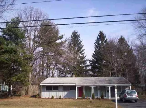 134 Cherry Ave, Delmar, NY 12054 photo 1