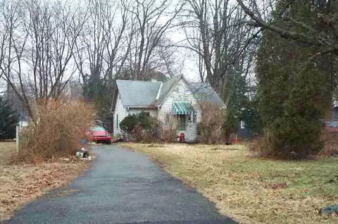 24 Harrison Ave, Delmar, NY 12054 photo 1