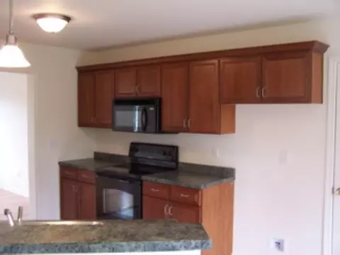 6 Sandy Ln, Selkirk, NY 12158 photo 3