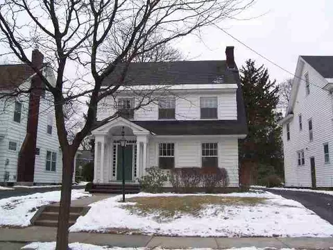 1182 Ardsley Rd, Schenectady, NY 12308 photo 1