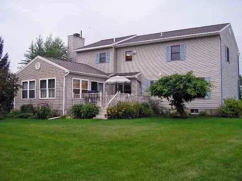 6 Mohawk Trl, Slingerlands, NY 12159 photo 2