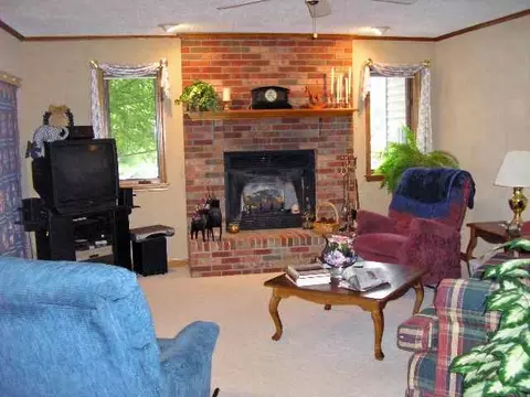 6 Mohawk Trl, Slingerlands, NY 12159 photo 4